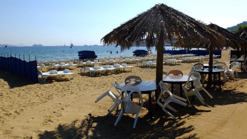 L'Azure, Marines De Gassin Apartman Kültér fotó