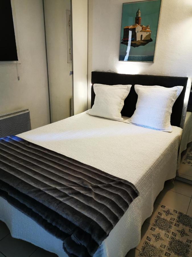 L'Azure, Marines De Gassin Apartman Kültér fotó