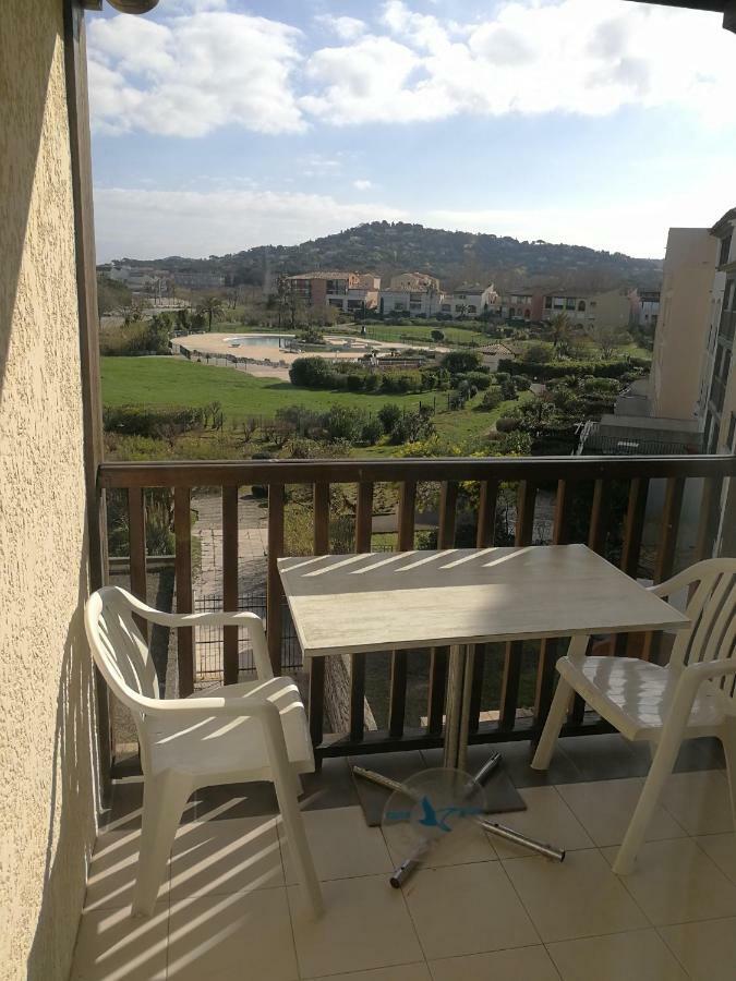 L'Azure, Marines De Gassin Apartman Kültér fotó